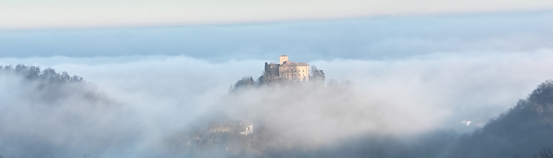 Castello di Bianello - Quattro Castella hills photo credits: |Reverberi Claudio| - Archivio fotografico del castello Castello di Bianello - Quattro Castella hills photo credits: |Reverberi Claudio| - Archivio fotografico del castello
